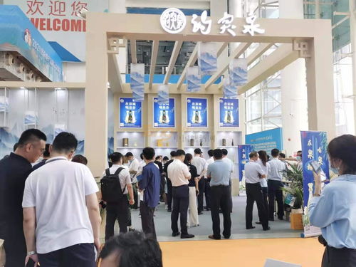 濟南制造 天下共享——2021濟南地產(chǎn)品展示交易會盛大開幕，禮儀服務(wù)彰顯品質(zhì)